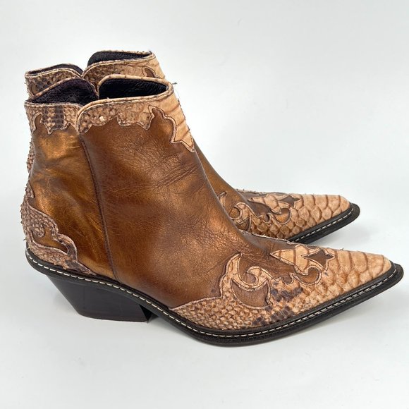Donald J. Pliner Shoes - Donal J Pliner Leather Snake Like Embossed Western Boots